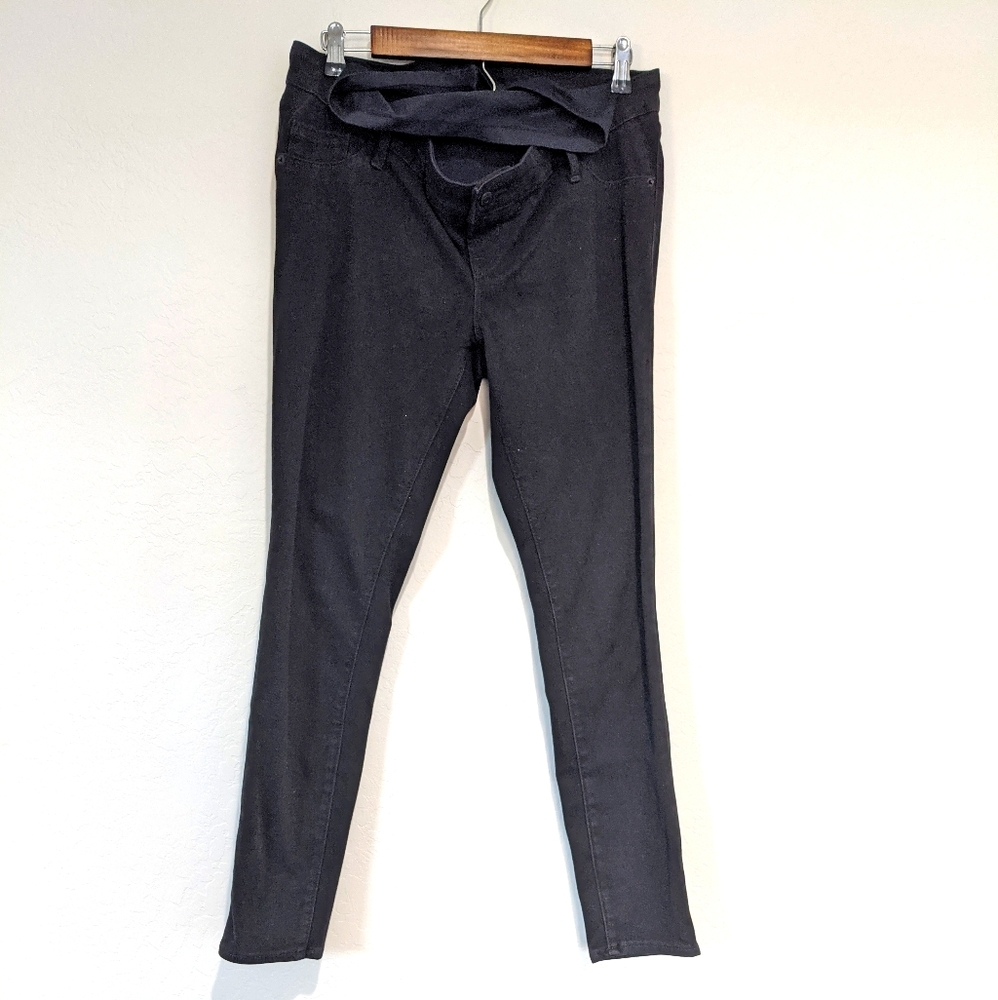 Old Navy Maternity Rockstar Super Skinny Pants